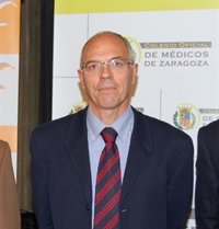 El Colegio de Médicos no muestra oposición frontal al copago de medicamentos, pero sí por acto médico