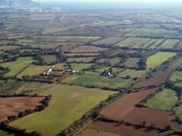 Finca De Torre Mornau A La Venta En Los Aiguamolls De L'empordà