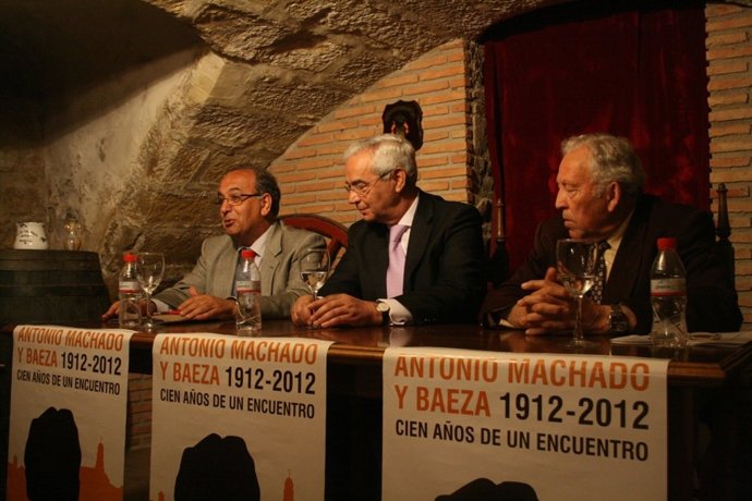 Presentención Del Flamenco Y Literatura