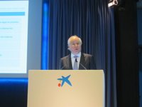 Economía/Repsol.- Fainé (CaixaBank) aboga por conseguir un precio "justo" por YPF