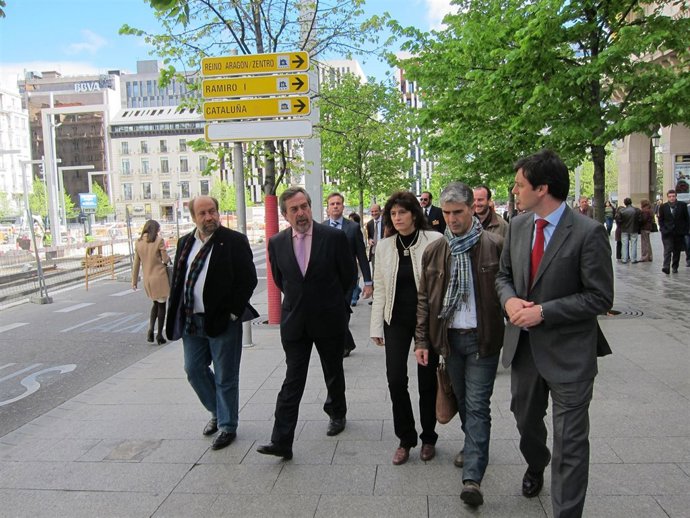 Belloch Visita Obras Tranvía En El Primer Aniversario