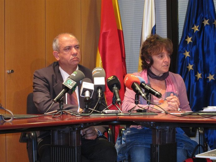 Santana Y Blanco, En Rueda De Prensa