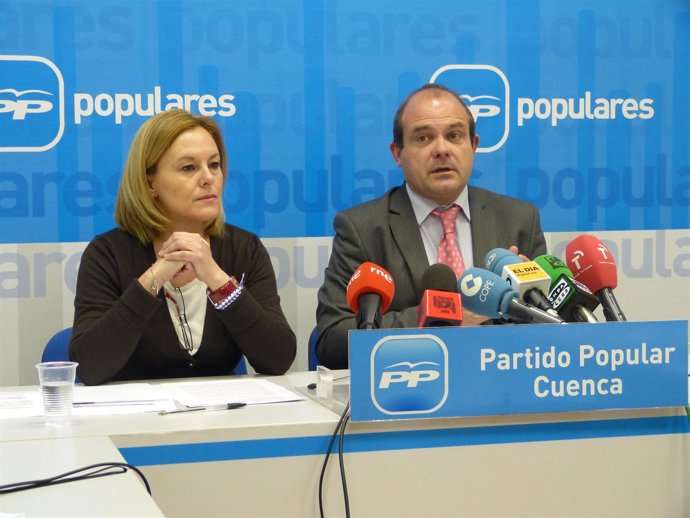 Dirigentes Del PP En Rueda De Prensa