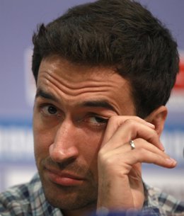 El Delantero Español Del Schalke 04, Raúl González