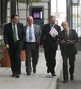Diputados Del PNV, Con Josu Erkoreka A La Derecha