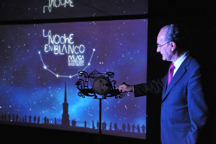 Francisco De La Torre Presenta La Noche En Blanco De 2012