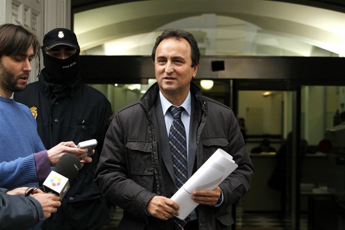 Exsecretario De Estado De Hacienda, López Carbajo