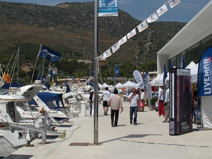 Feria Náutica De Ocasión De Port Ginesta 