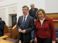 Las Cortes se oponen a no aplicar en C-LM los "recortes" planteados en materia educativa por Wert