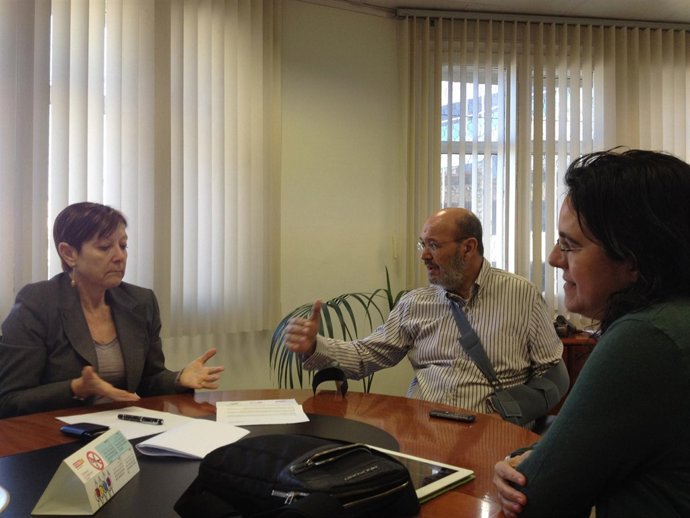 Candidata M.Arboix (UAB); J.C.Gallego (CC.OO.) Y M.J.Saura (CC.OO.)