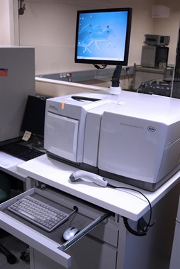 Aparato de referencia para el análisis de la hepatitis B y C