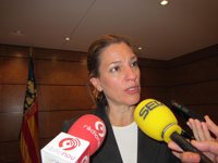 Sánchez de León dice que se están tomando medidas "impopulares" pero "necesarias" y "difíciles" para cualquier político