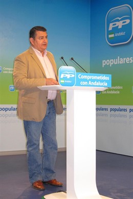 Antonio Sanz, Este Viernes En Rueda De Prensa