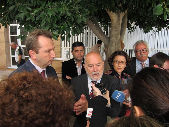 El Rector De La UAL, Pedro Molina 