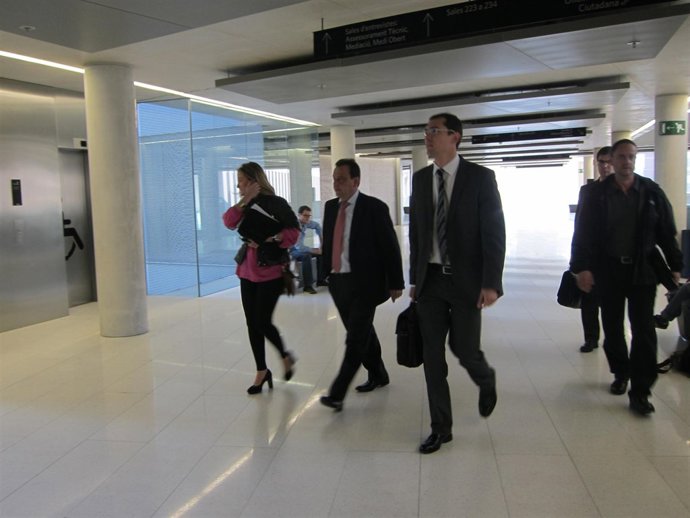 El Fiscal Pedro Horrach Junto A Abogados Del Caso Palma Arena