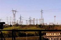 Economía/Energía.- Endesa, Iberdrola y Gas Natural lamentan que la tarifa de luz esté llena de costes ajenos