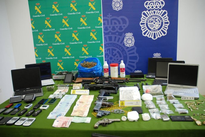 Material Intervenido En La Operación Contra El Tráfico De Drogas En Córdoba