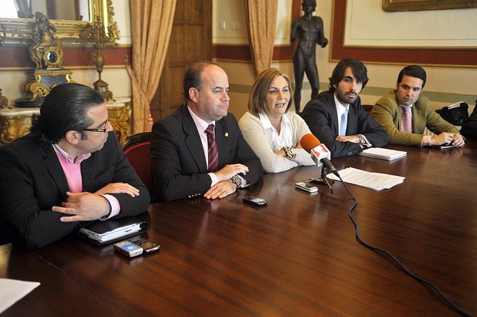 Firma Convenio Entre Diputación Y Ayuntamiento De Antequera