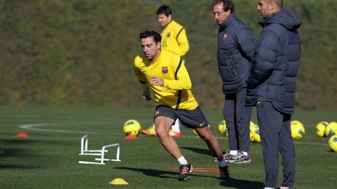 Xavi Hernández En Un Entrenamiento Con El FC Barcelona