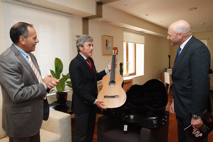 El Consejero De Presidencia Y Administraciones Publicas Y P