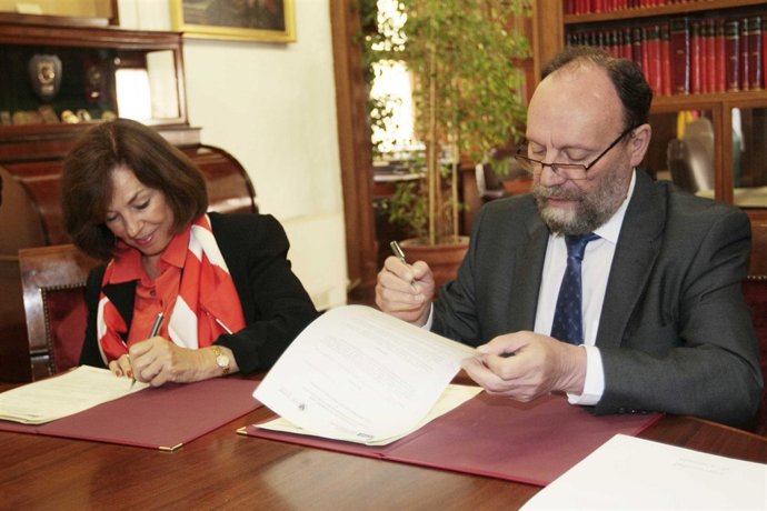 La Universidad De Granada Y La De New England Intercambiarán Docentes