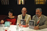 Alzamora, Nadal y Monsó se lanzan a la firma de libros con "muchas ganas"