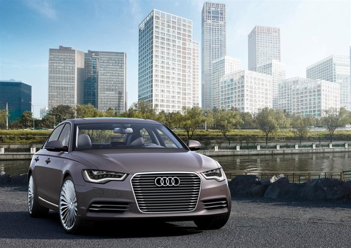 Audi A6 L E-Tron