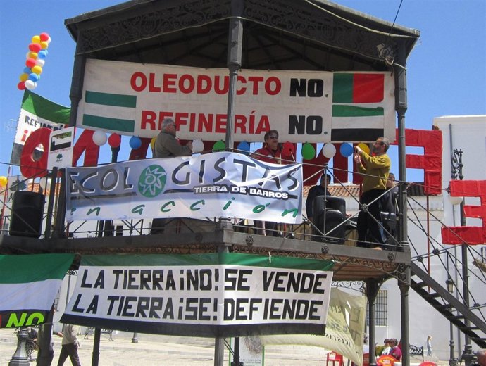 Escobar En El Día De La Tierra, En Villafranca