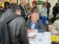 Punset en Sant Jordi: "Sólo me interesa que mis lectores no pierdan la curiosidad"