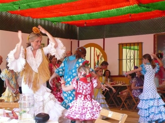 Una Imagen De La Feria De Abril