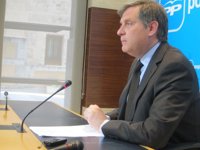 PP responde a Page que si ahora no se puede gastar más en educación es porque antes el PSOE se lo ha gastado en "saraos"