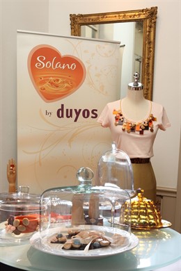 Juan Duyos Se Inspira En Los Caramelos Sola Para Su Primera Colección De Bisuter