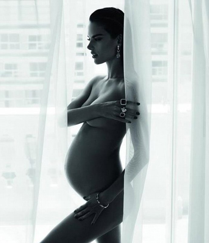 Imagen Alessandra Ambrosio Embarazada