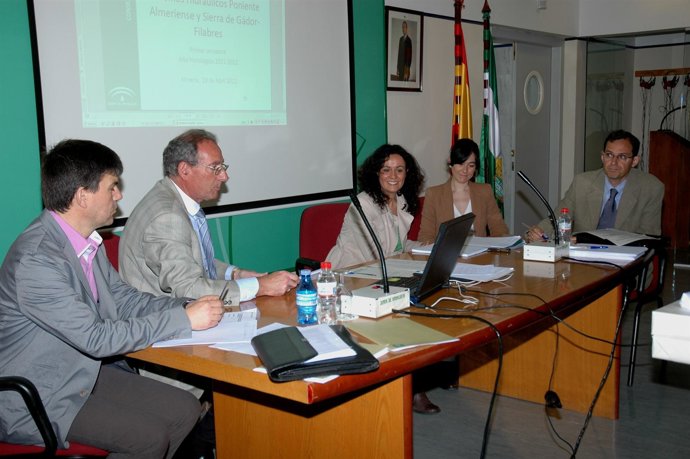 Reunión De Los Comités Que Explotan Los Embalses Del Negratín Y Almanzora