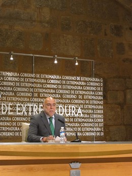 José Antonio Echávarri