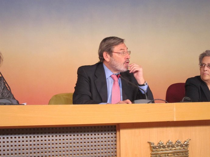 Jaime Lissavetzky En Rueda De Prensa