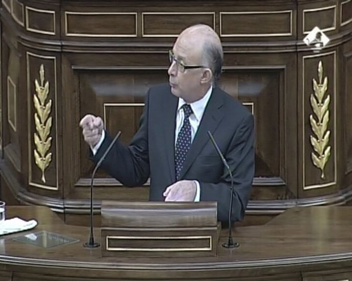 Montoro defiende PGE "austeros, difíciles y realistas"
