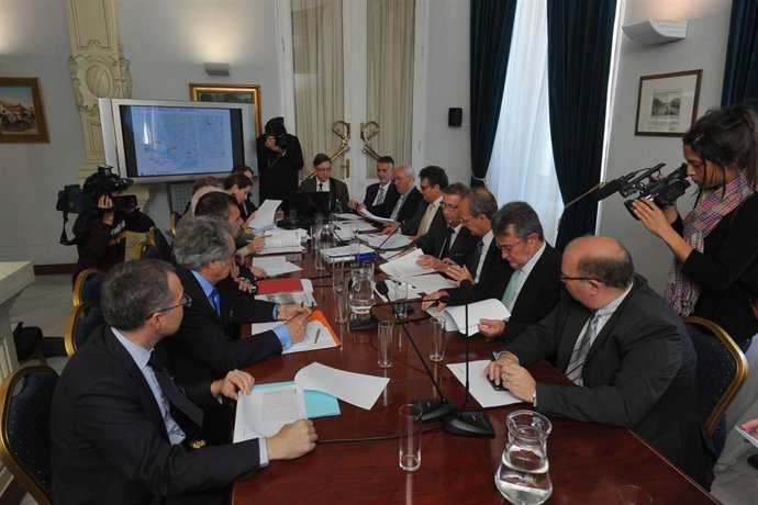 Reunión De Trabajo Entre Los Técnicos De Ferrmed Y Los Del Ayuntamiento