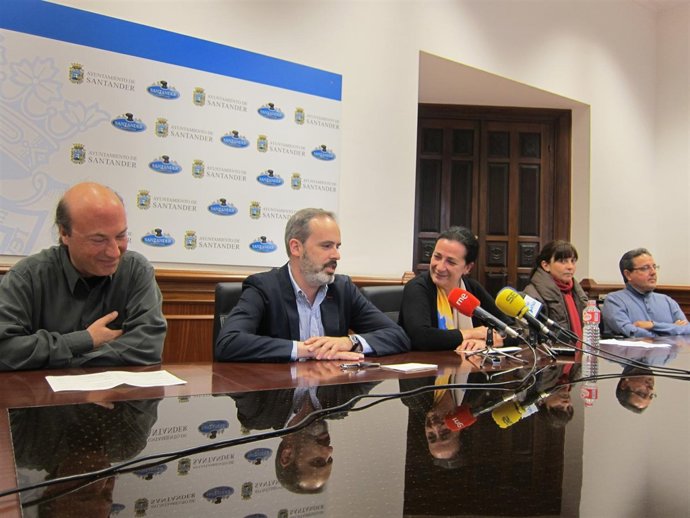 Presentación Del Concierto A Favor De Los Enfermos De Esclerosis Múltiple