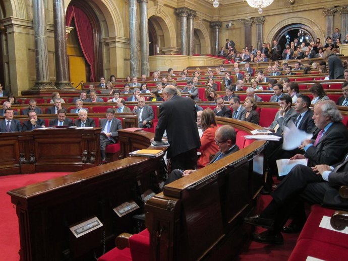 Pleno Del Parlament