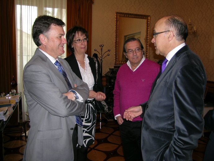 Ruiz Medrano, En Su Visita A Segovia.