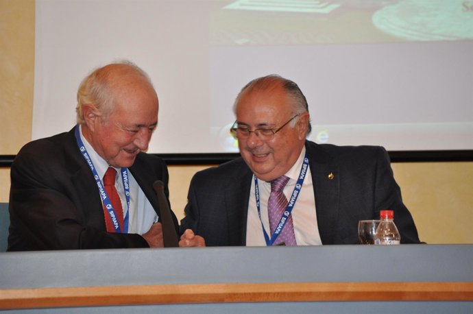 Emilio Gilolmo (Telefónica) Y Julio Muñoz (SIP)