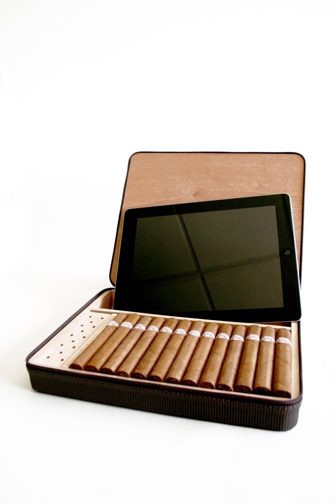 Humidor Tablet De Montecristo