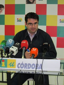 Pedro García (IU) En La Rueda De Prensa