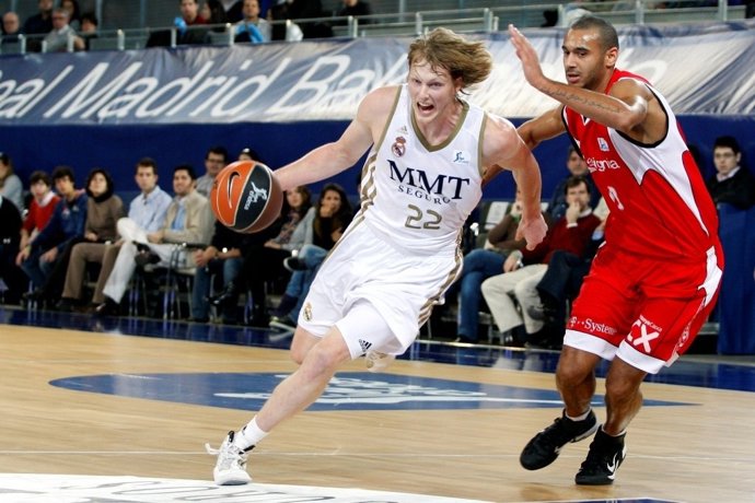 Singler (Real Madrid) Ante Manresa 