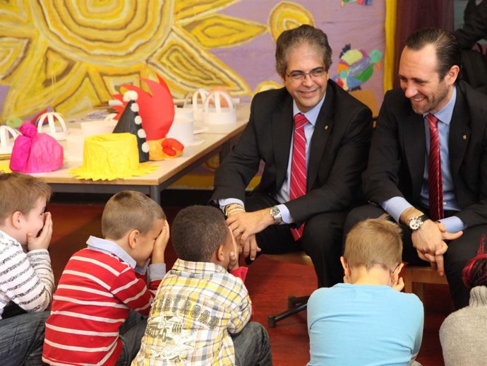 Bauzá Y Bosch En La Escuela Pública Vignettaz En Berna