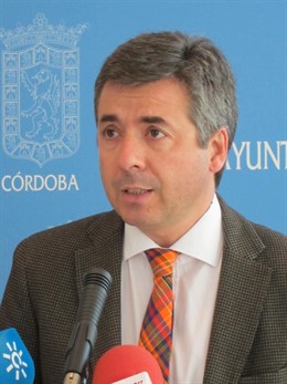 Miguel Ángel Torrico En  Rueda De Prensa