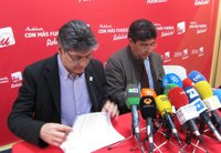 Valderas, convencido de que el PSOE pondrá al frente del Gobierno andaluz a "gente muy limpia y sin pasado" en los ERE