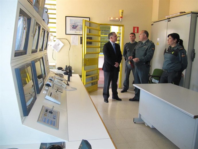 Visita Del Subdelegado Del Gobierno En Granada A La Cárcel De Albolote