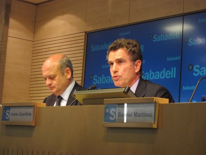 T.Varela Y J.Guardiola (Banco Sabadell)